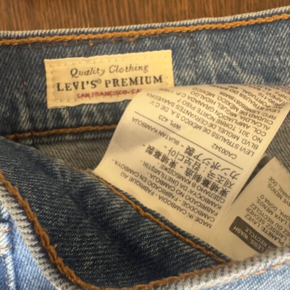 Levi's 501 Skinny - Picture 4 of 5
